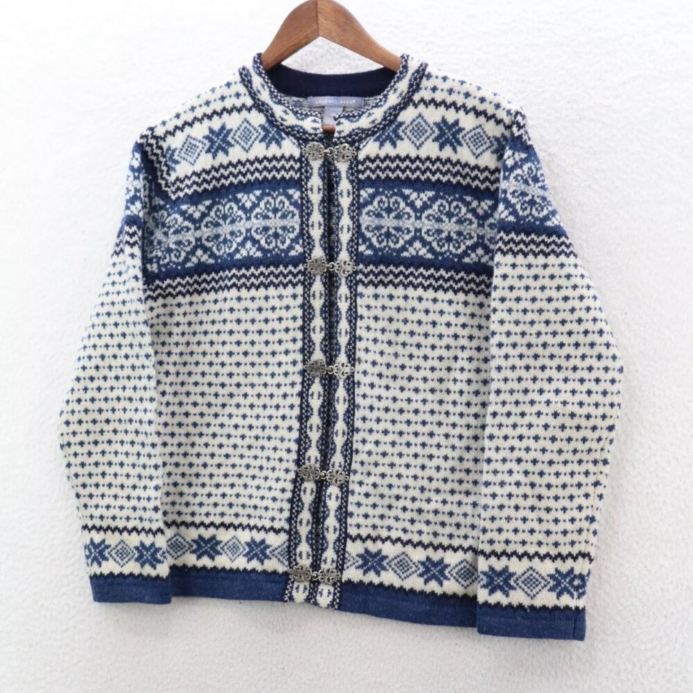 Wool Sweater For Women's Medium Blue & White Fair Isle Wool Clasps Outdoor